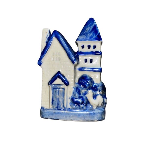 Vintage Blue and White Porclain Church House Figurine Made in Japan - Picture 1 of 3